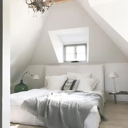 Romantisches Reetdachhaus - Frau Schroeders * Mohrkirch